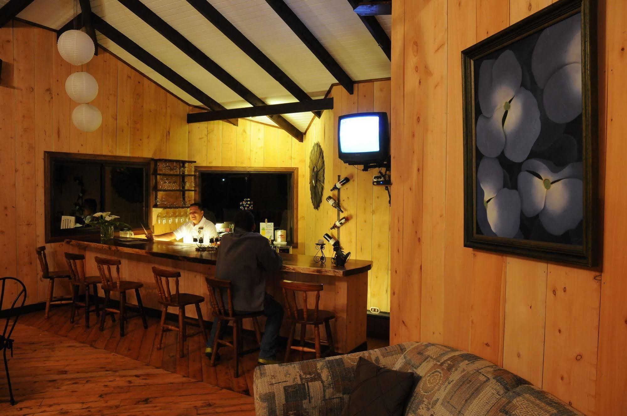 Trogon Lodge Сан-Херардо-де-Дота Экстерьер фото